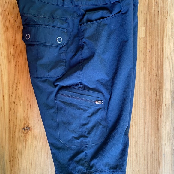 Women’s Outdoor Research long black shorts.  Size 4 - Picture 7 of 7